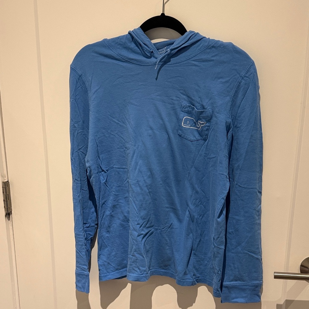 Vineyard Vines Long Sleeved Hooded T shirt